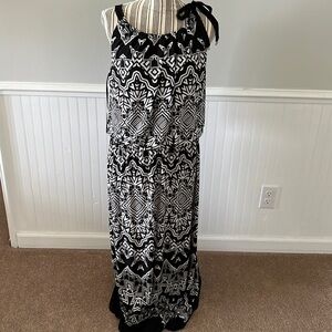 Alfani Woman Patterned Sun Dress Size 1X